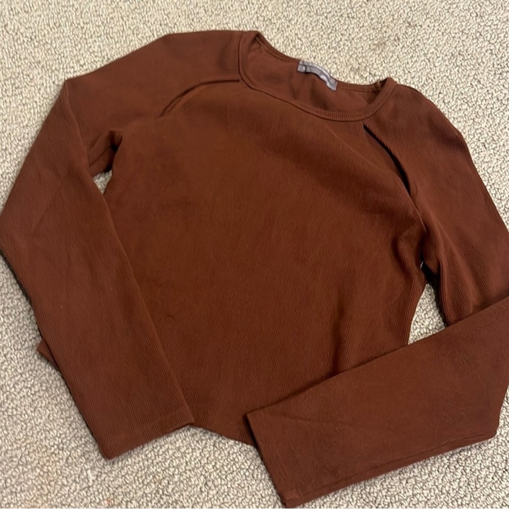 Anthropologie Ribbed Shoulder Cutout Detail Long Sleeved Top, Size Small - Picture 2 of 5